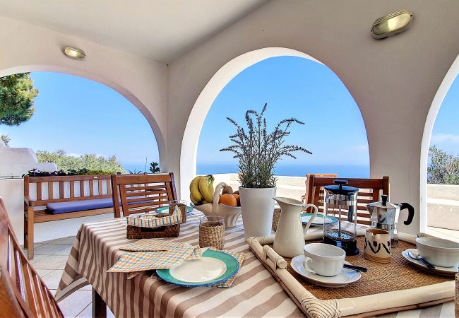 Villa à Leuca - Belle maison sur les falaises avec vue mer à 180°