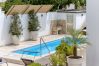 Villa à Castro - Belle maison de ville avec piscine, 200m de la mer Villa à Castro - Belle maison de ville avec piscine, 200m de la mer