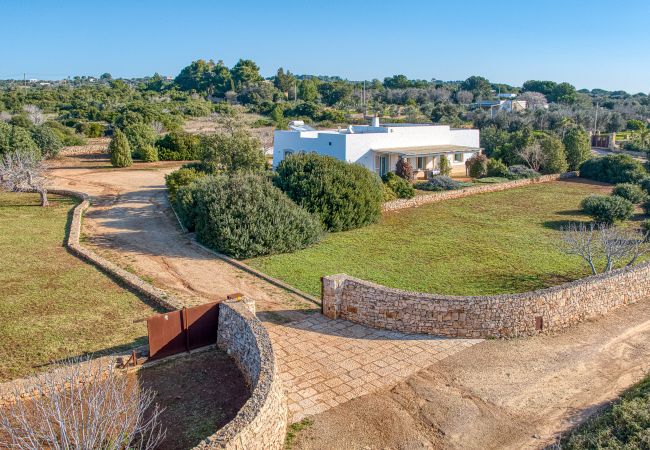 Villa à Torre Pali - Villa supérieure avec vue mer et petite piscine Villa à Torre Pali - Villa supérieure avec vue mer et petite piscine