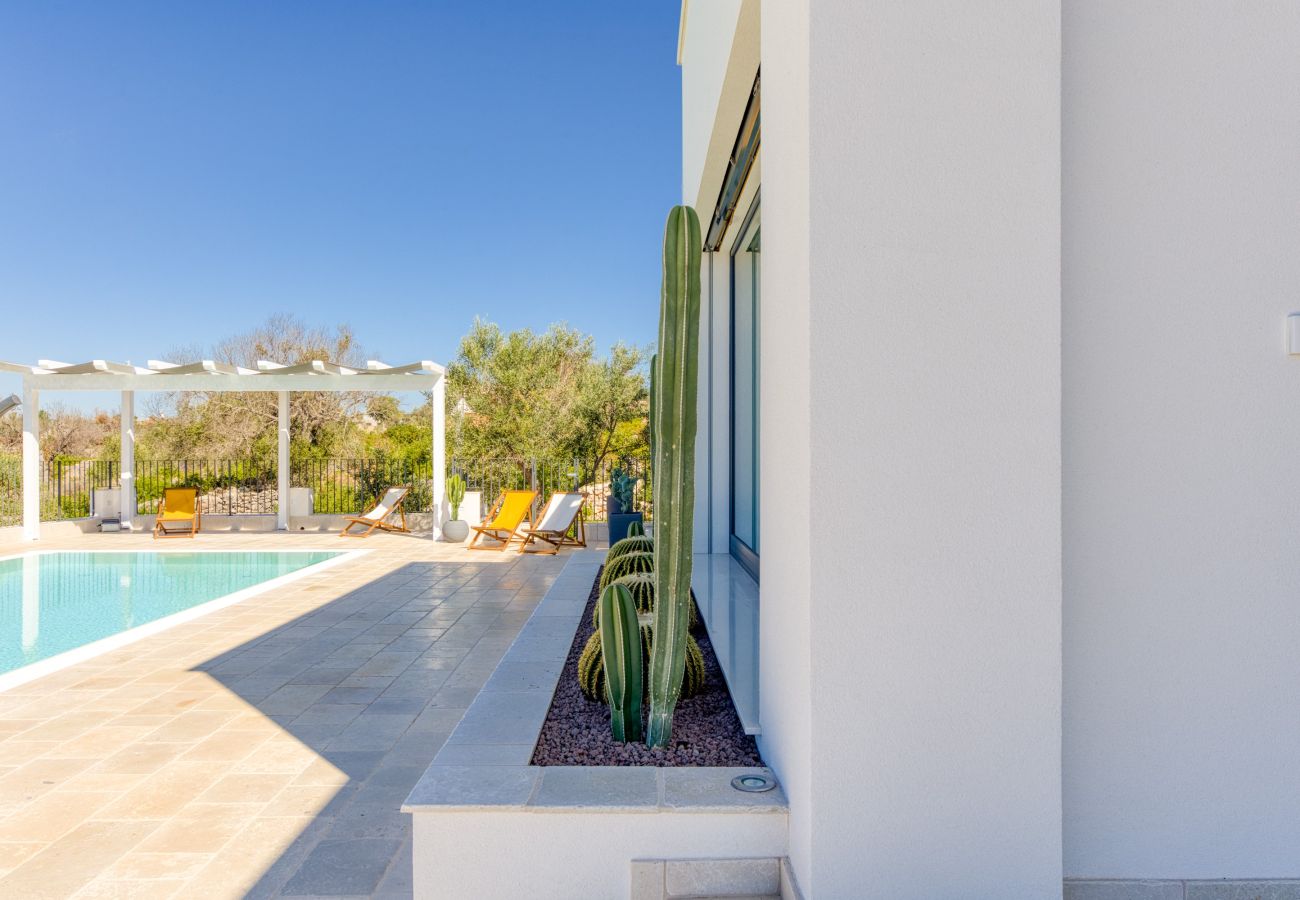 Villa à Leuca - Villa d'exception, piscine chauffée & vue mer 270°