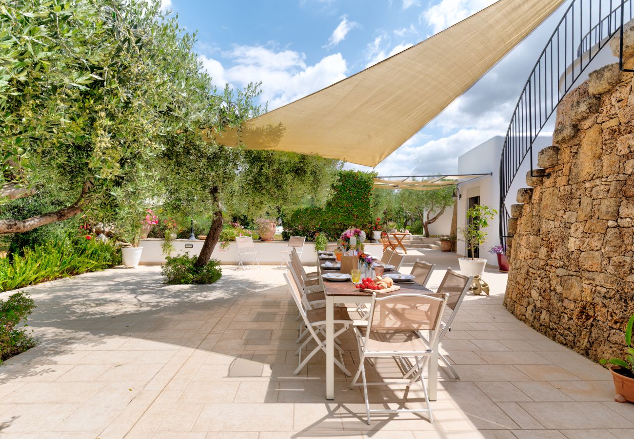 Villa à Torre San Giovanni - Superbe villa de plage avec piscine et jardin