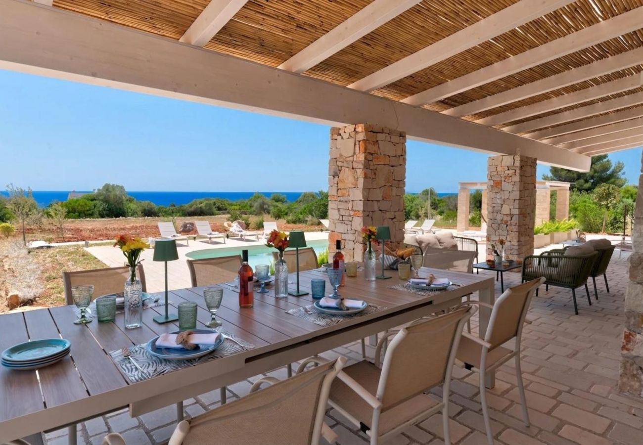 Villa à Torre Pali - Villa de luxe sur 2 niveaux avec piscine & vue mer