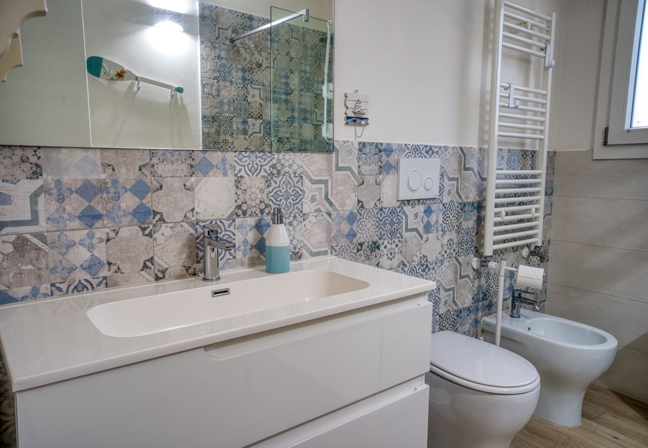 Maison à Leuca - Charmante maison avec petite piscine et vue mer