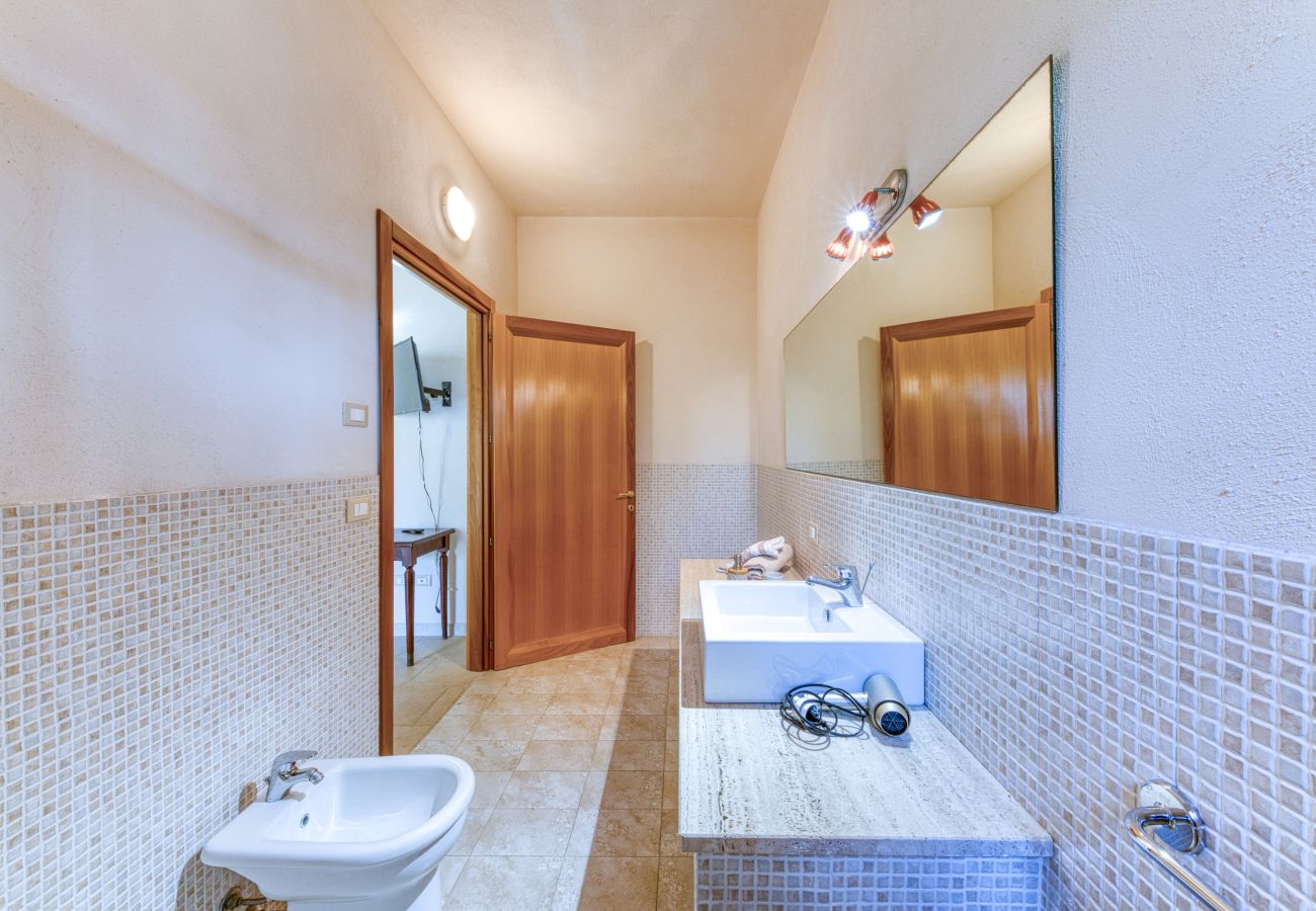 Villa à Casarano - Entière domaine rural avec piscine, usage exclusif