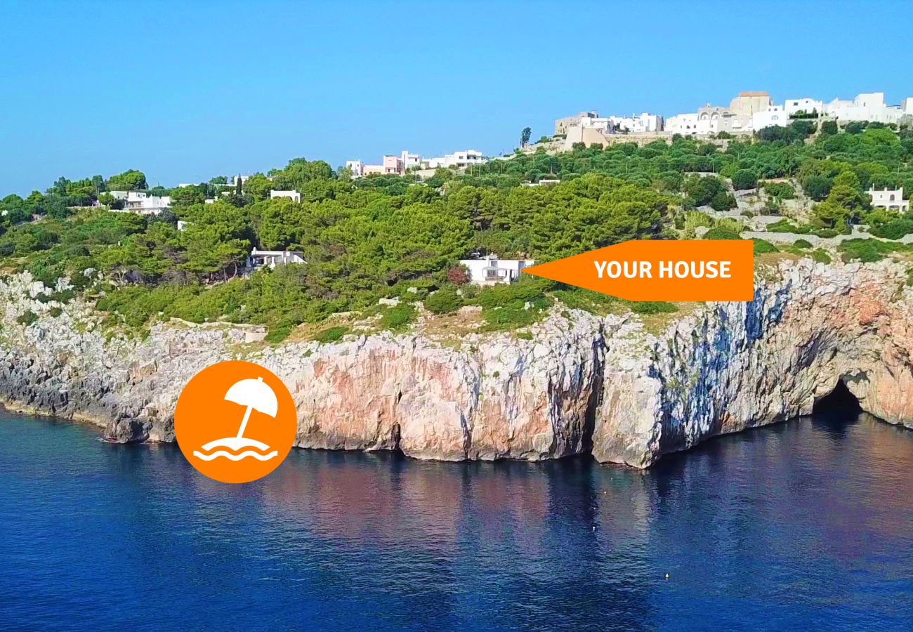 Villa à Castro - Superbe villa avec jacuzzi et accès privé à la mer (maison B)