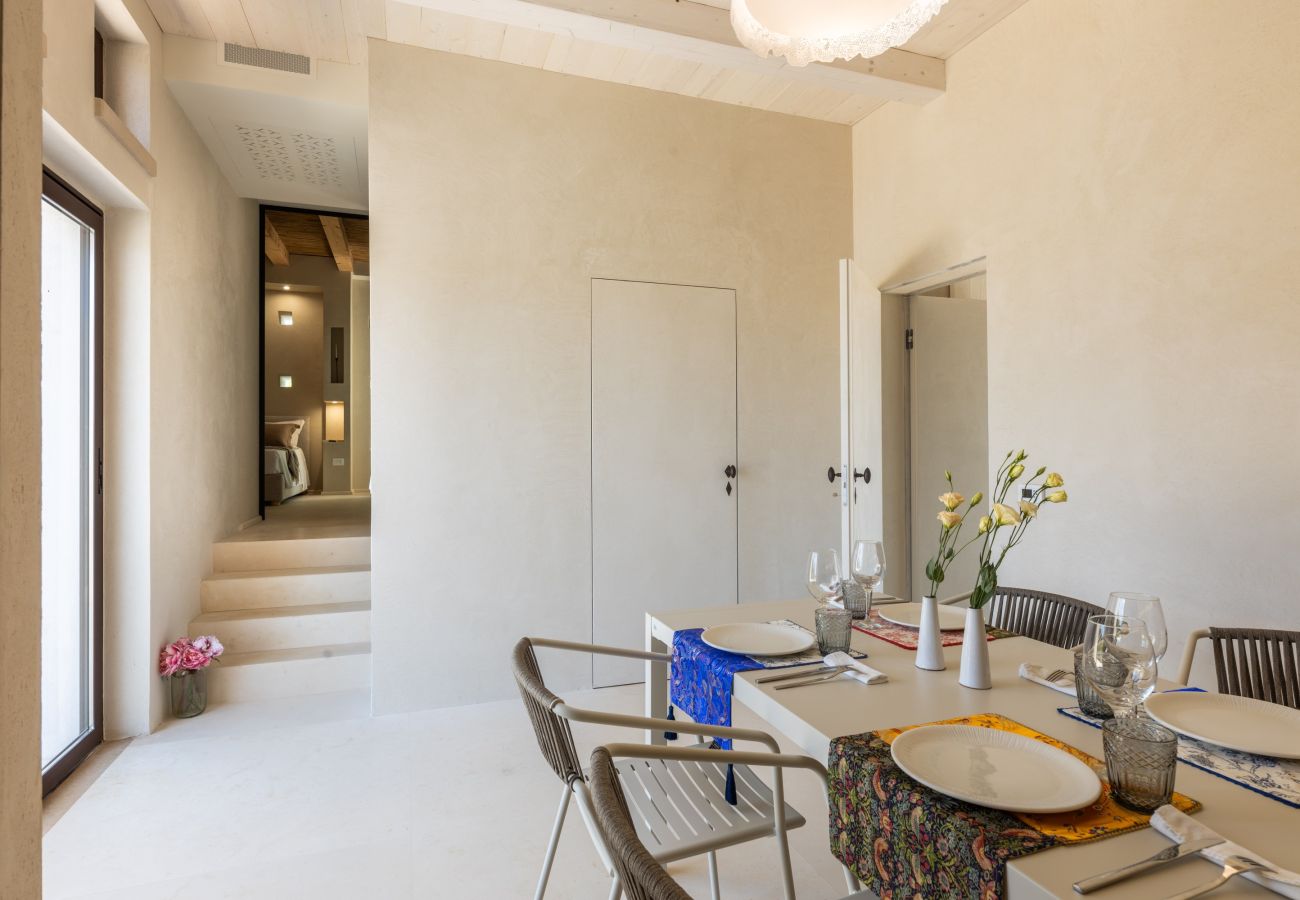 Villa à Gallipoli - Villa Tour Ultra-Luxe avec 2 piscines, 1km plage