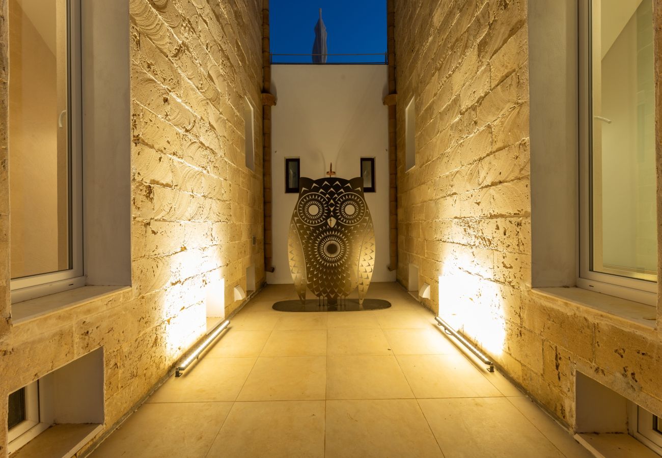 Villa à Gallipoli - Villa Tour Ultra-Luxe avec 2 piscines, 1km plage