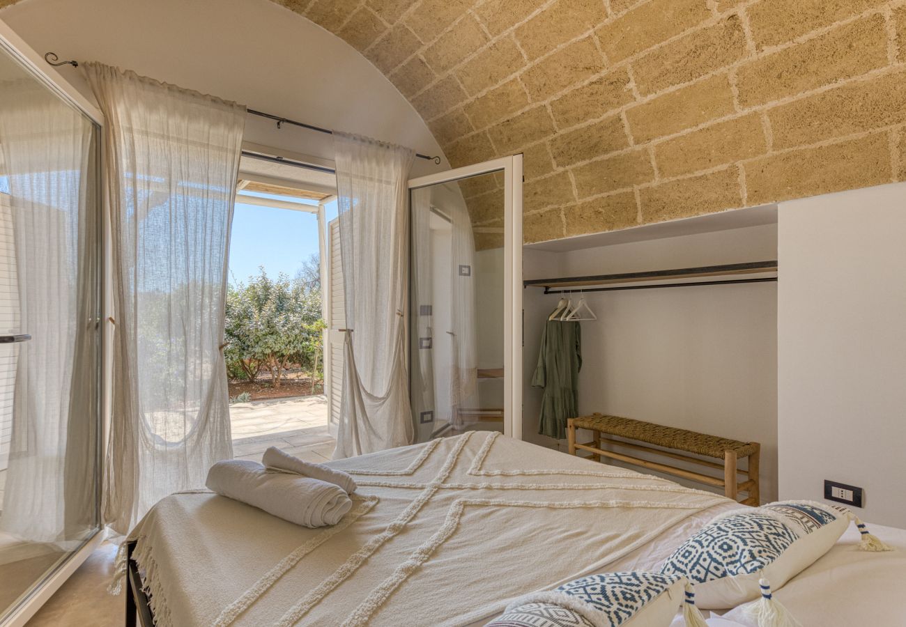 Villa à Pescoluse - Jolie Villa avec piscine & jardin à 2km plage