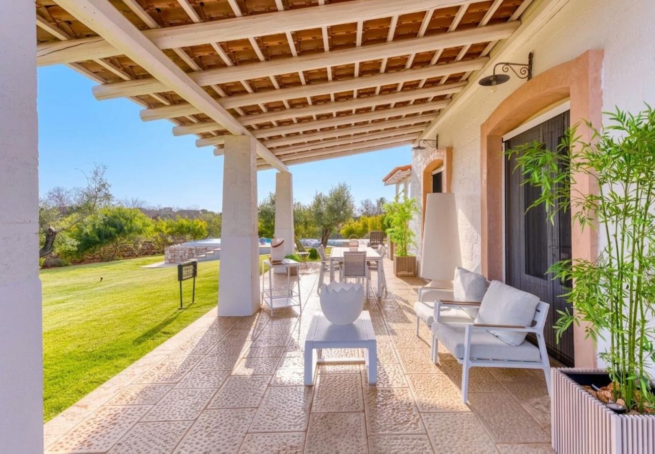 Villa à Pescoluse - Merveilleuse villa avec piscine et grand jardin