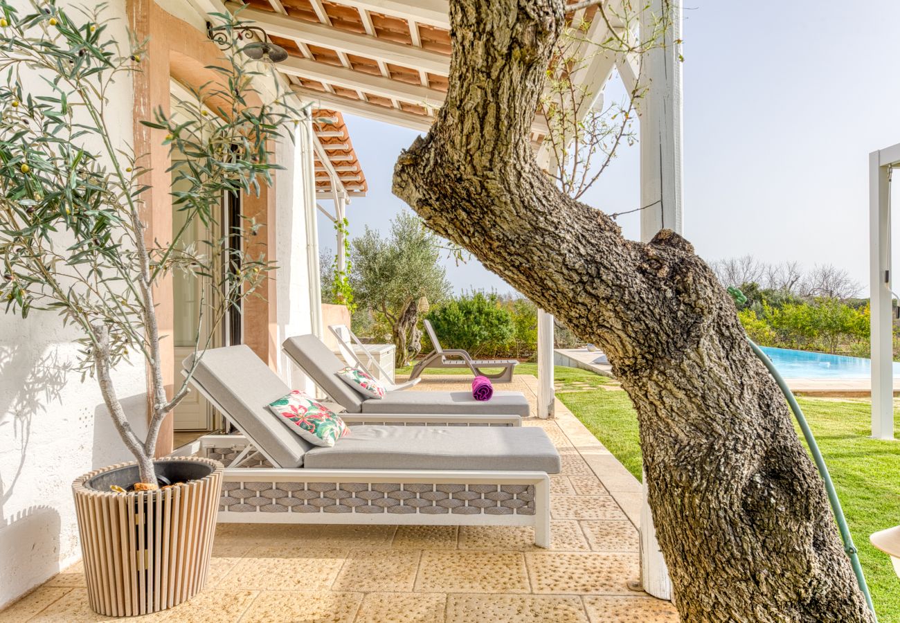 Villa à Pescoluse - Merveilleuse villa avec piscine et grand jardin