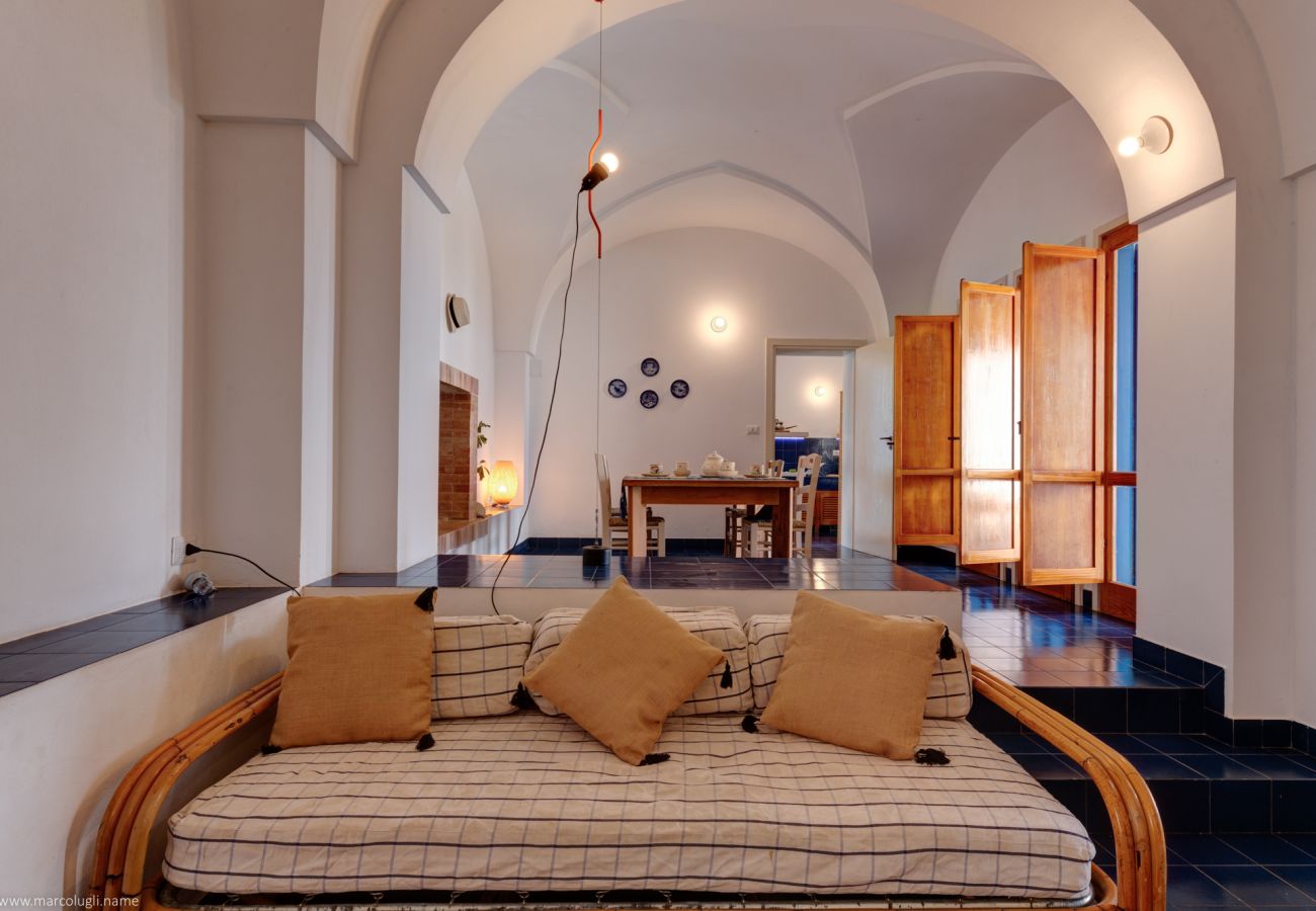 Casa a Leuca - Villa sul mare con accesso mare diretto & jacuzzi