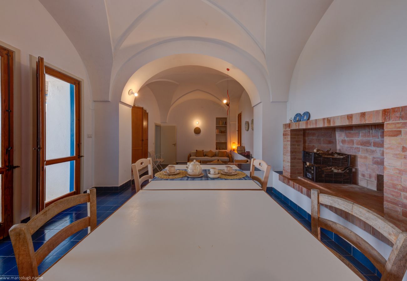 Casa a Leuca - Villa sul mare con accesso mare diretto & jacuzzi