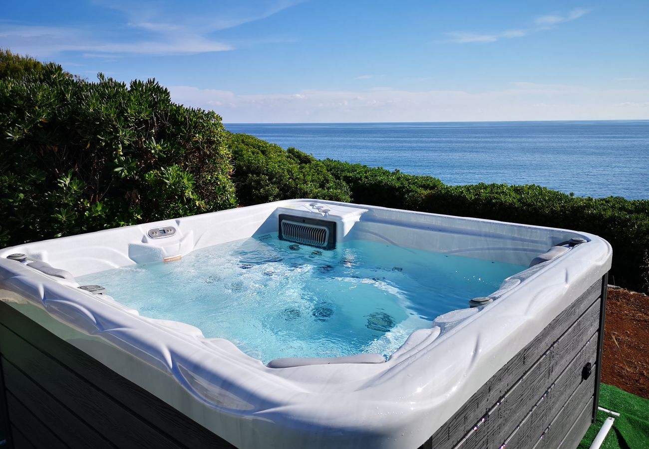 Casa a Leuca - Villa sul mare con accesso mare diretto & jacuzzi