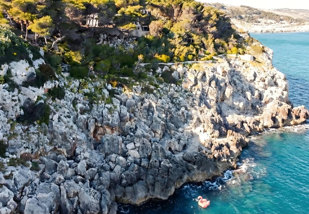 Trullo a Castro - Trullo romantico con accesso mare, splendida vista (casa G)