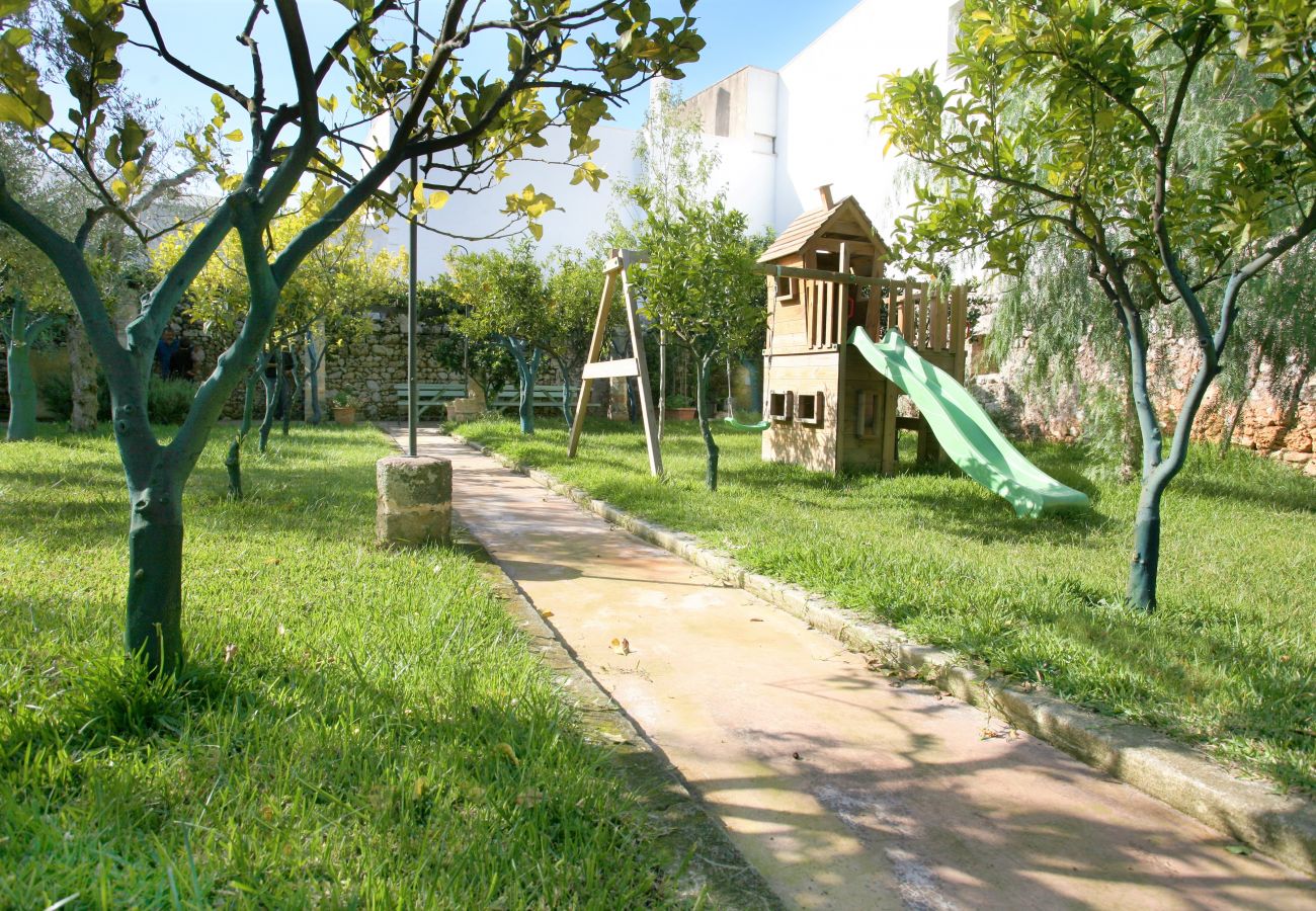 Villa a Patù - Grande dimora di charme con piscina e parco