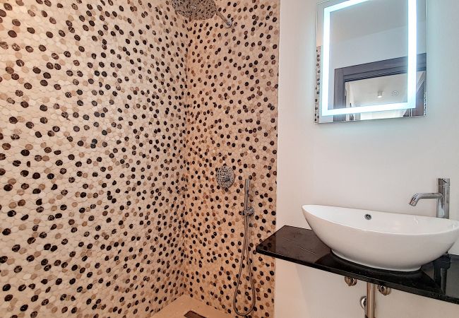 Villa a Leuca - Villa moderna 5*, piscina riscaldata 1km dal mare Villa a Leuca - Villa moderna 5*, piscina riscaldata 1km dal mare
