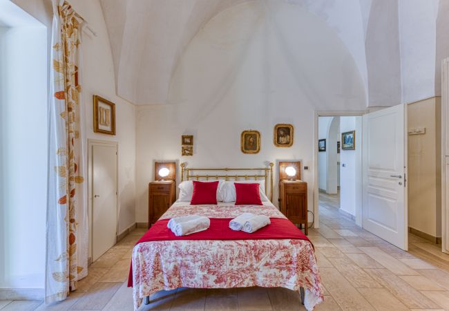 Villa a Galatina - Dimora di campagna con immensa piscina e parco Villa a Galatina - Dimora di campagna con immensa piscina e parco