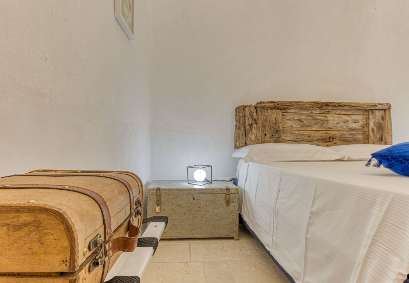 Villa a Salve - Intera dimora con piscina privata a 5km dal mare