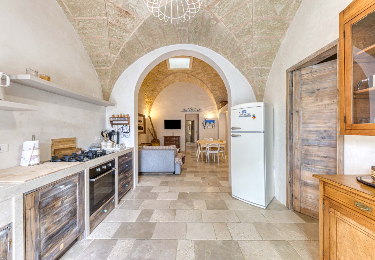 Villa a Salve - Intera dimora con piscina privata a 5km dal mare