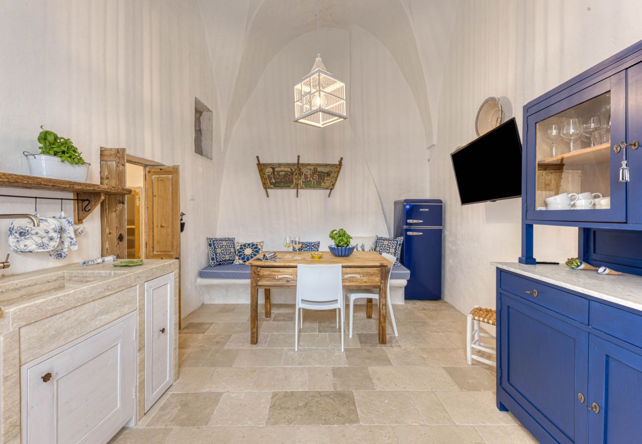 Villa a Salve - Intera dimora con piscina privata a 5km dal mare