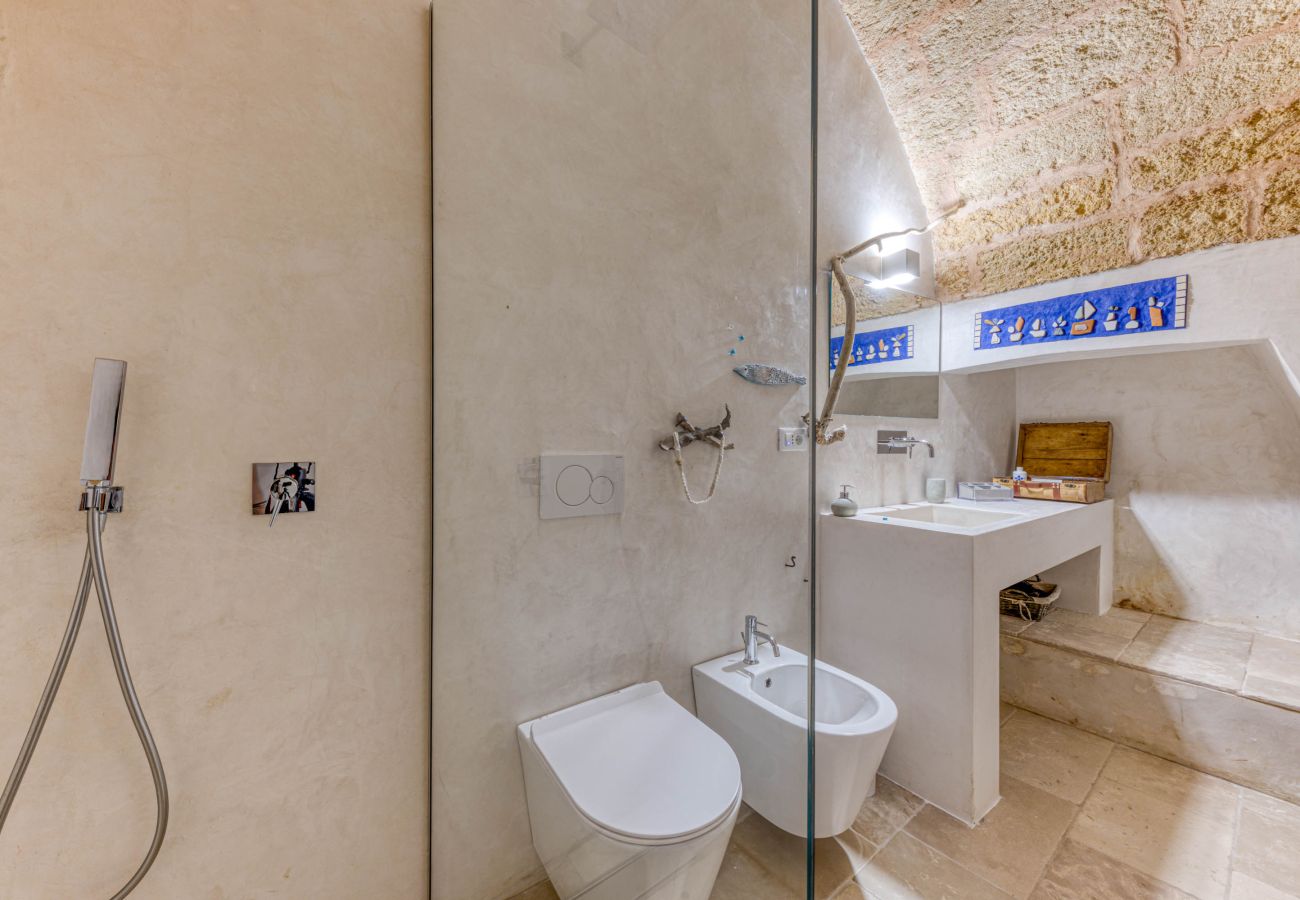 Villa a Salve - Intera dimora con piscina privata a 5km dal mare