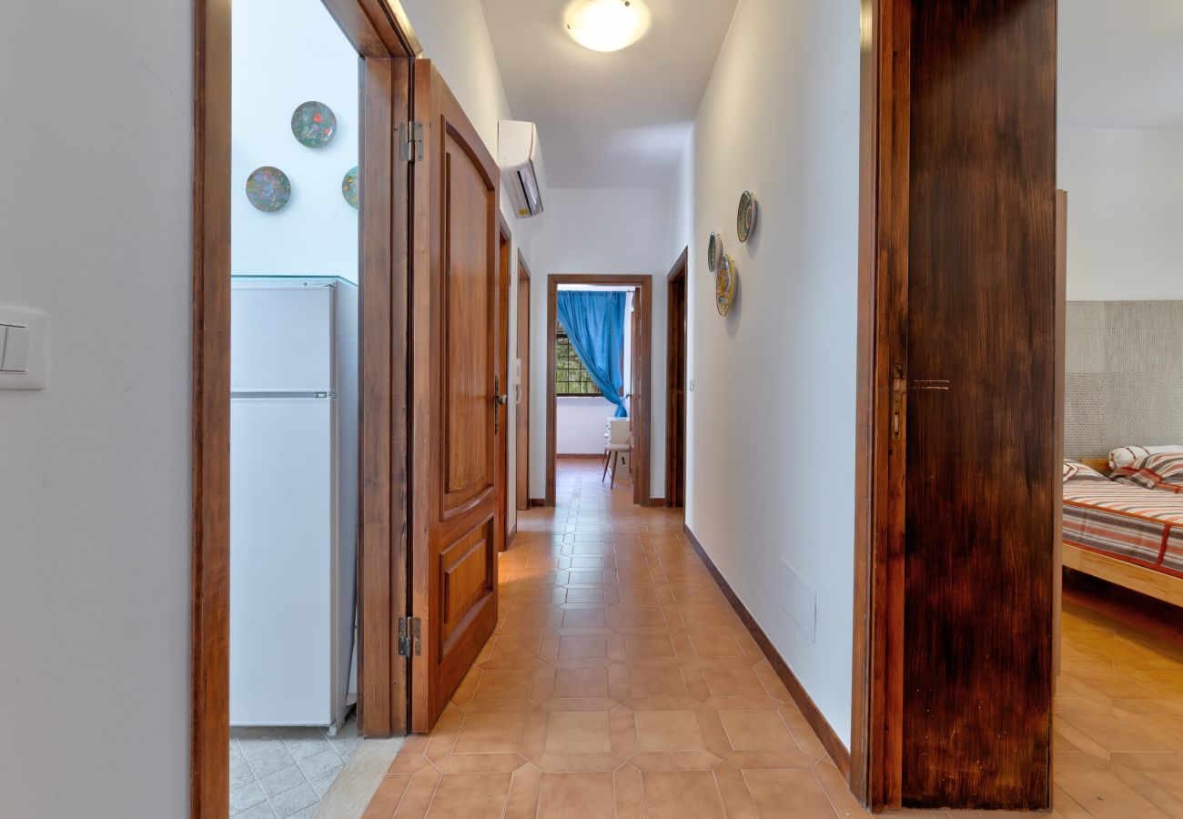 Villa a Fasano - Villa tradizionale con piscina riscaldata e parco