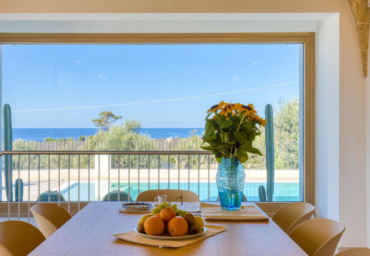 Villa a Leuca - Magnifica villa con piscina riscaldata, vista 270°