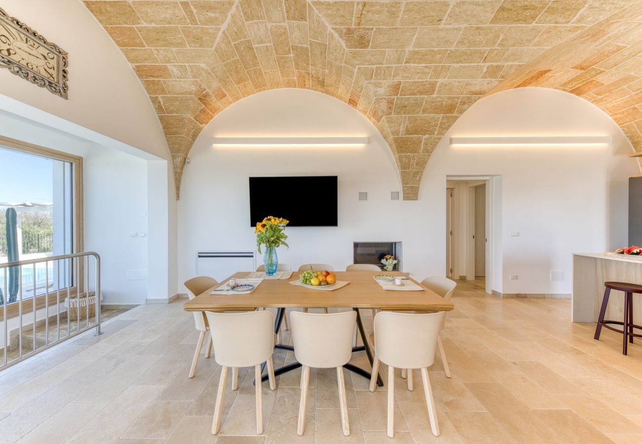 Villa a Leuca - Magnifica villa con piscina riscaldata, vista 270°