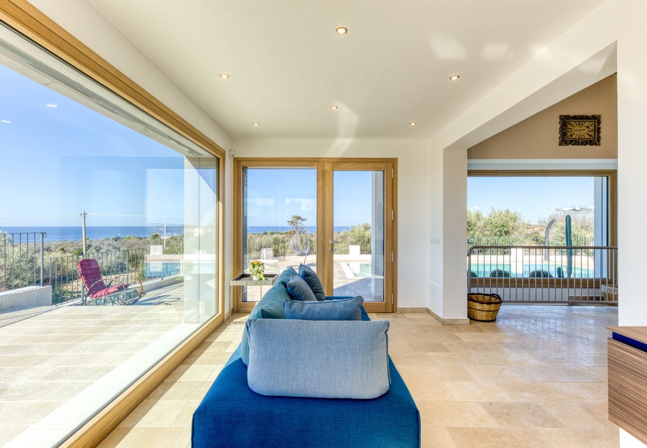 Villa a Leuca - Magnifica villa con piscina riscaldata, vista 270°