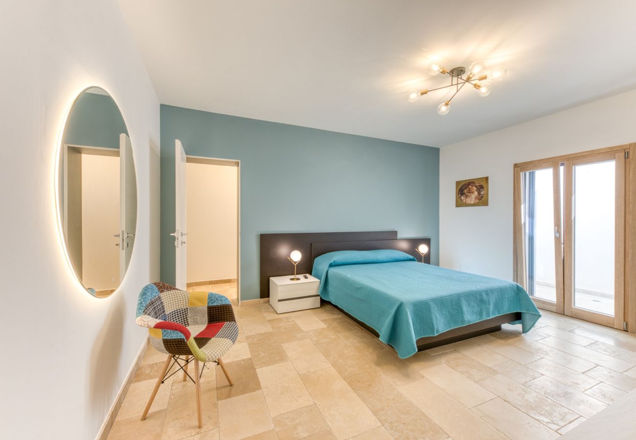 Villa a Leuca - Magnifica villa con piscina riscaldata, vista 270°