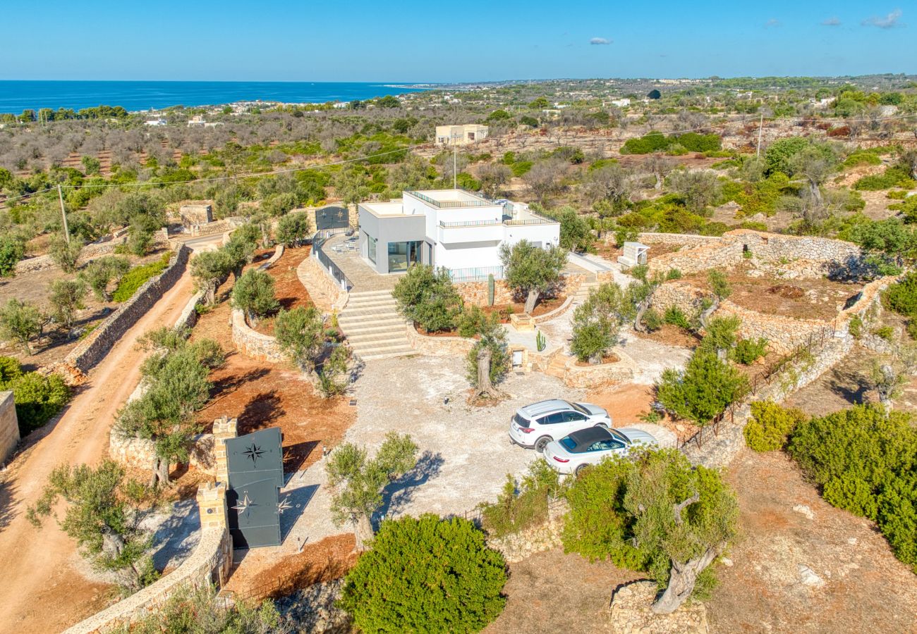 Villa a Leuca - Magnifica villa con piscina riscaldata, vista 270°