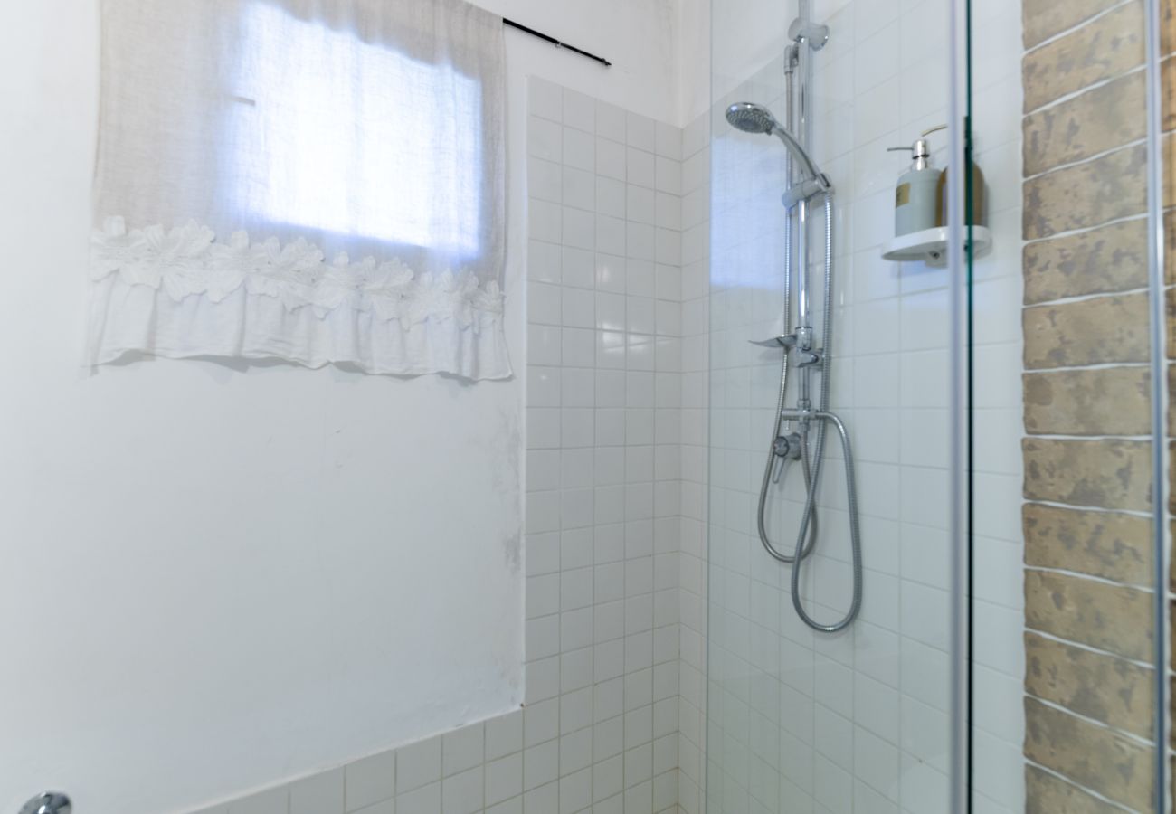 Villa a Ostuni - Graziosa casa di campagna con piscina e giardino