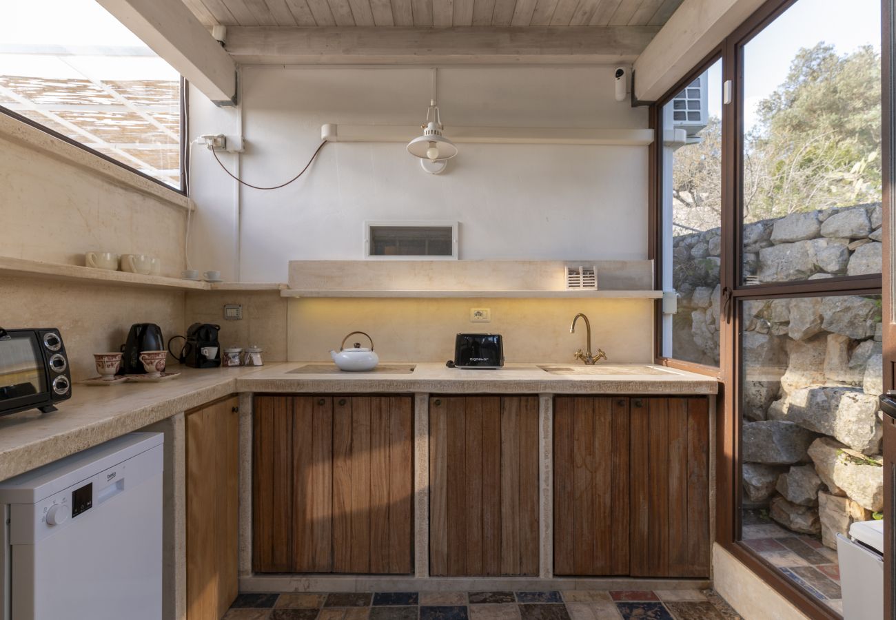 Villa a Ostuni - Graziosa casa di campagna con piscina e giardino