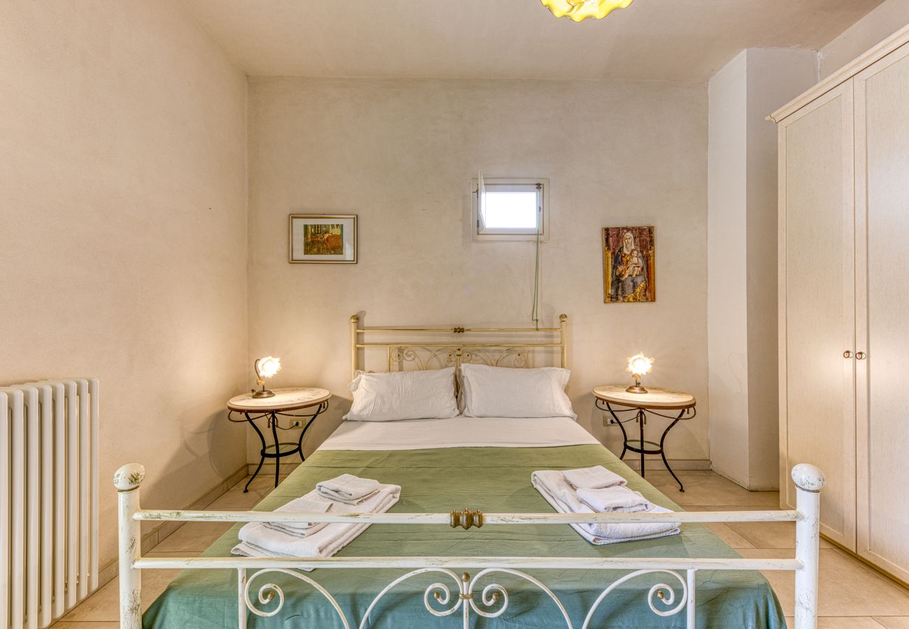 Villa a Castro - Fantastica villa con piscina e parco, 2km dal mare