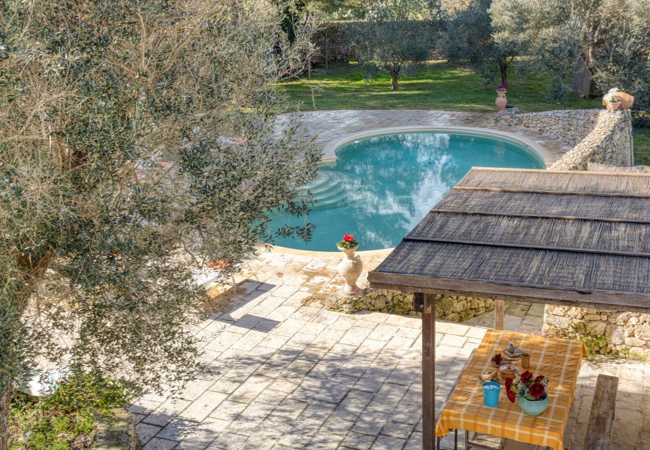 Villa a Castro - Fantastica villa con piscina e parco, 2km dal mare