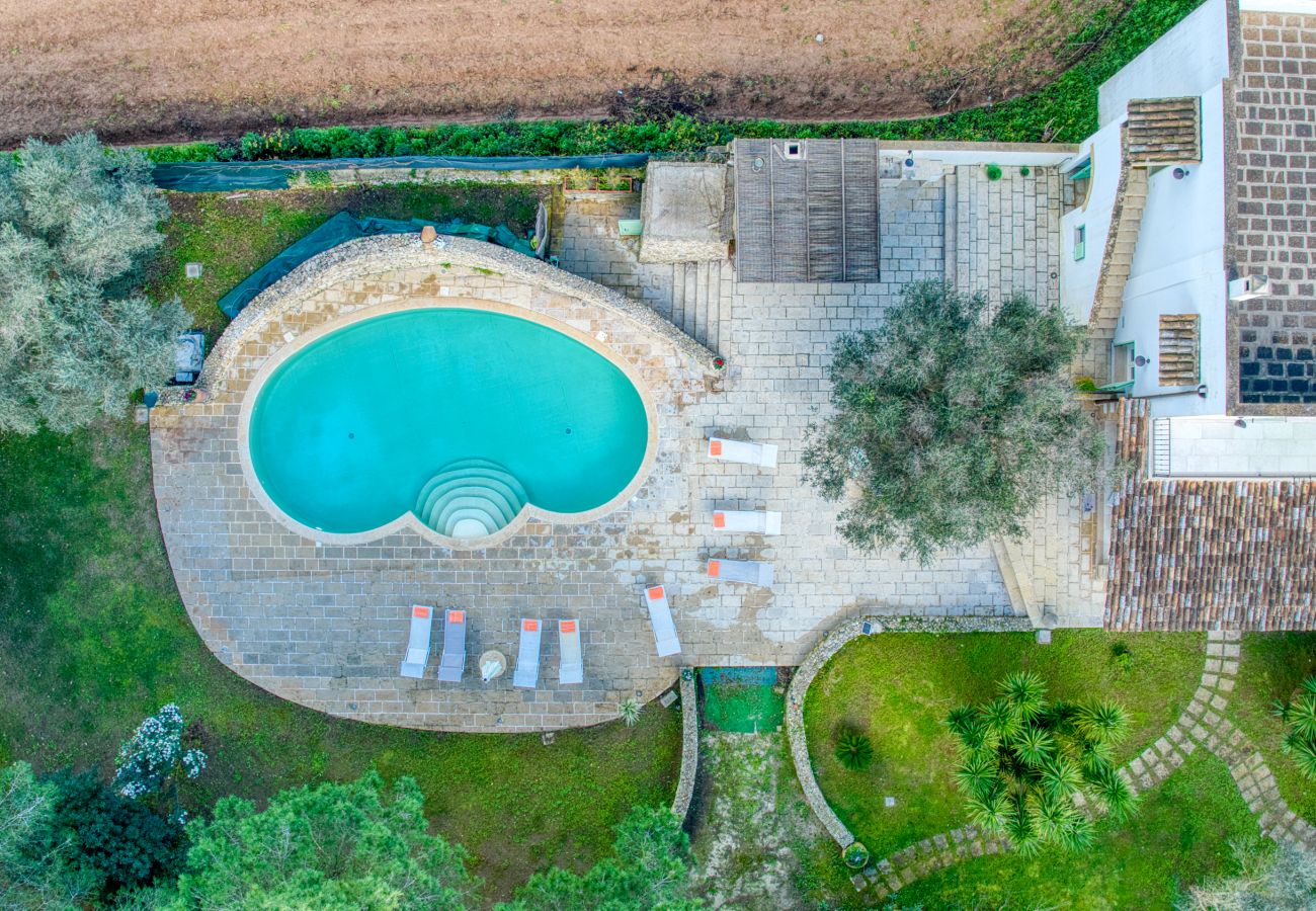 Villa a Castro - Fantastica villa con piscina e parco, 2km dal mare