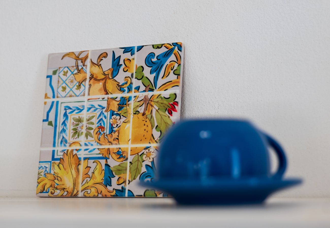 Villa a Torre Vado - Stupenda tenuta con 3 unità, piscina, vista mare