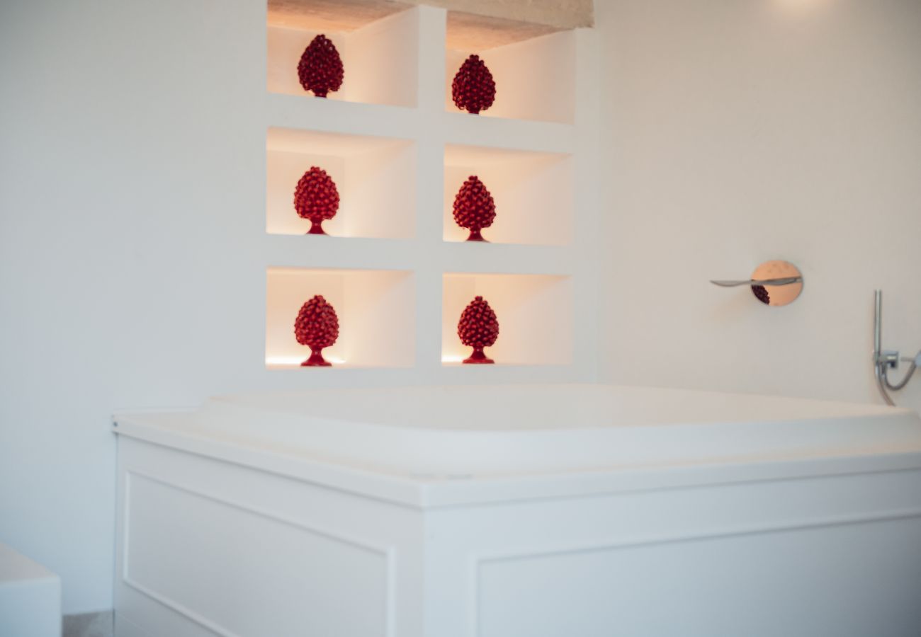 Villa a San Cassiano - Stupenda tenuta con piscina in borgo storico