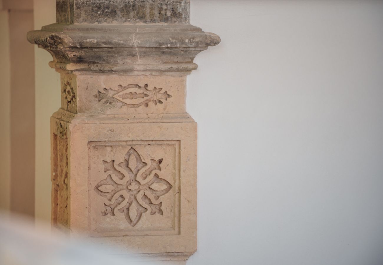 Villa a San Cassiano - Stupenda tenuta con piscina in borgo storico