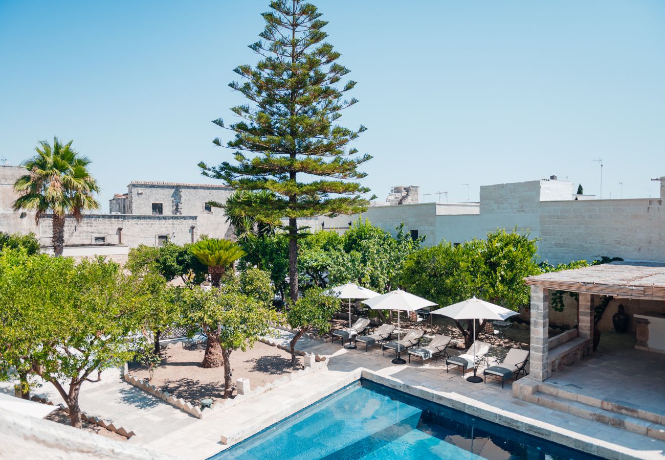 Villa a San Cassiano - Stupenda tenuta con piscina in borgo storico