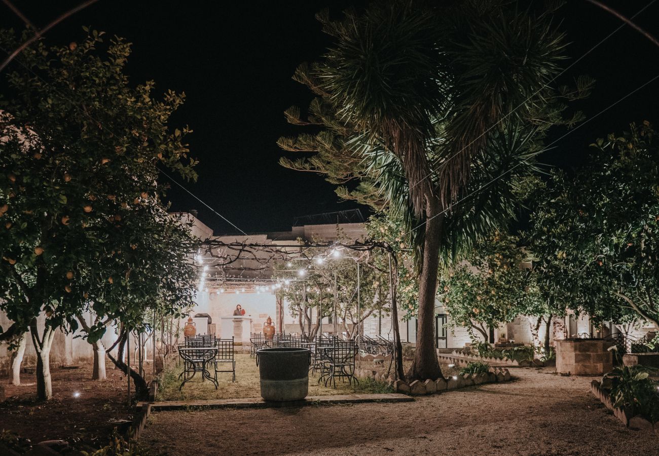 Villa a San Cassiano - Stupenda tenuta con piscina in borgo storico