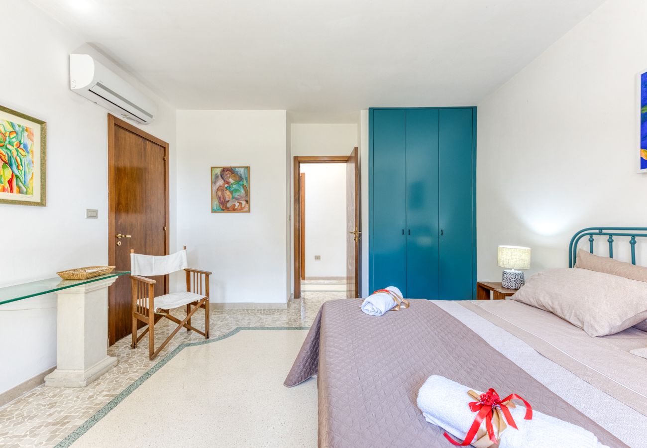 Fattoria a Patù - Graziosa casa in pietra, vista mare e vasca idromassaggio