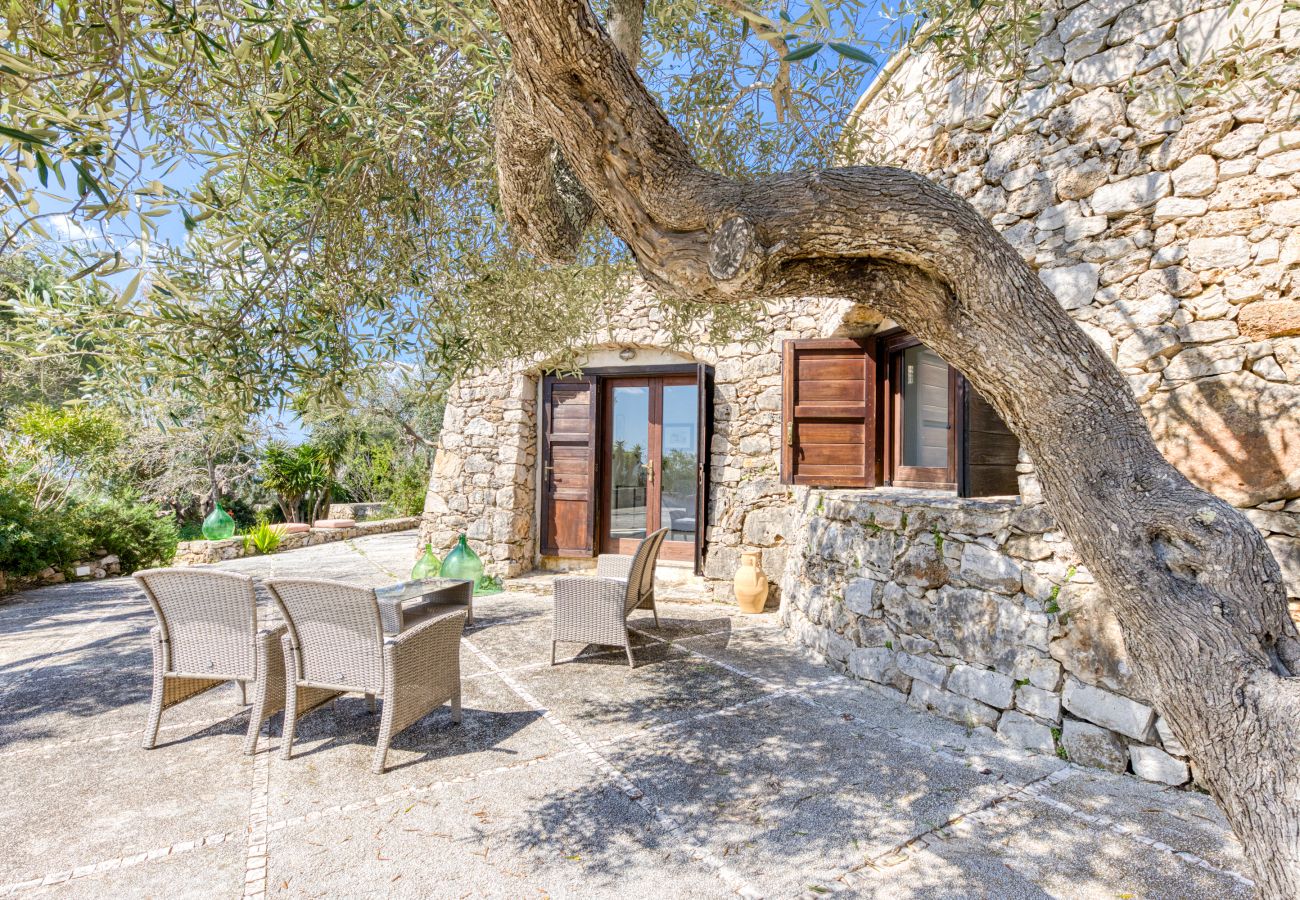 Fattoria a Patù - Graziosa casa in pietra, vista mare e vasca idromassaggio