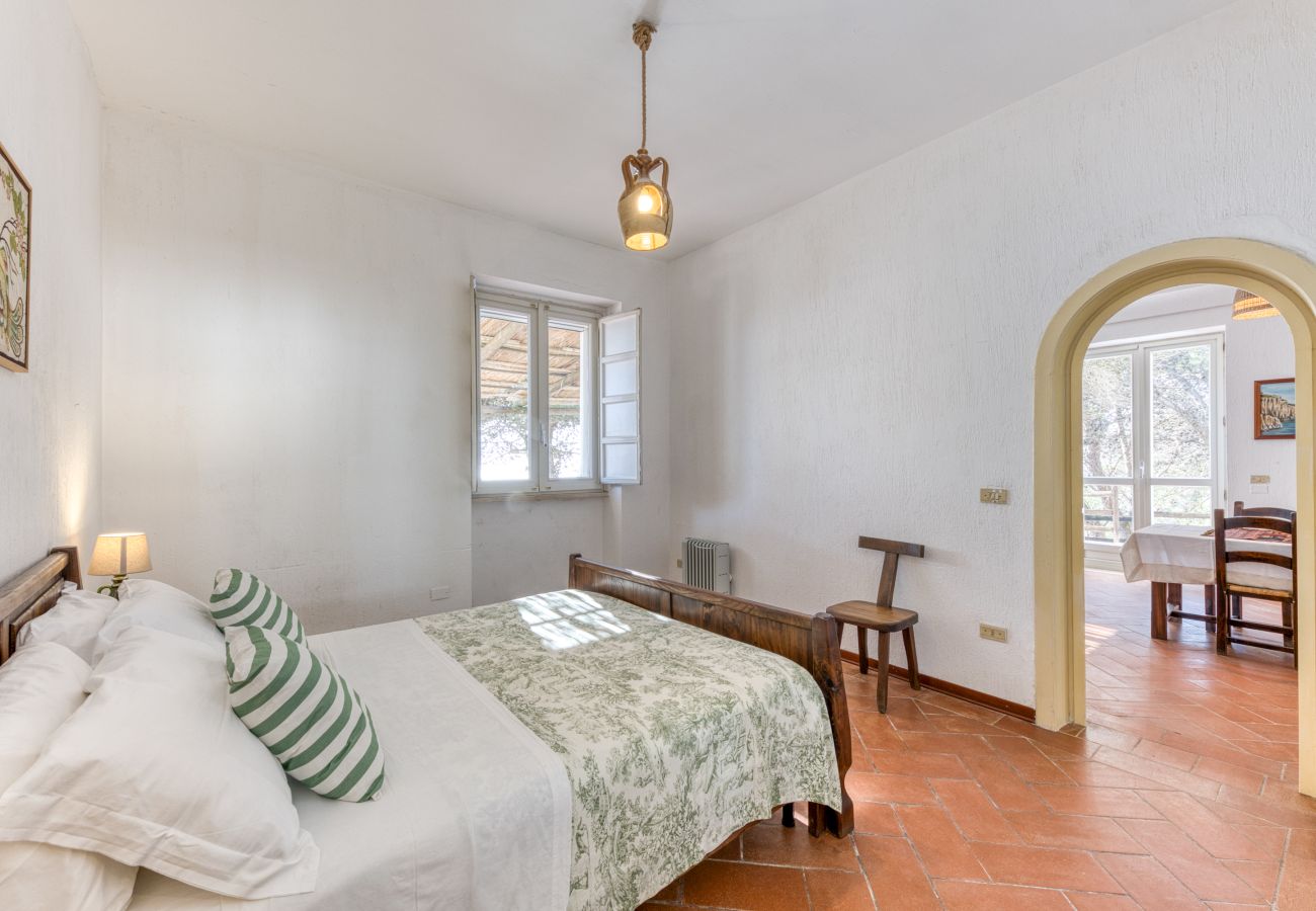 Villa a Castro - Villa unica con accesso al mare e splendida vista (casa A)