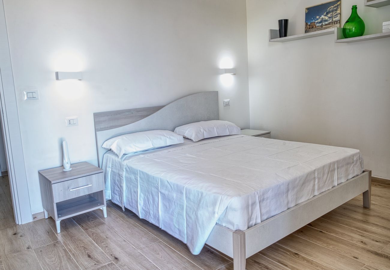 Casa a Leuca - Graziosa casa con piccola piscina e vista mare