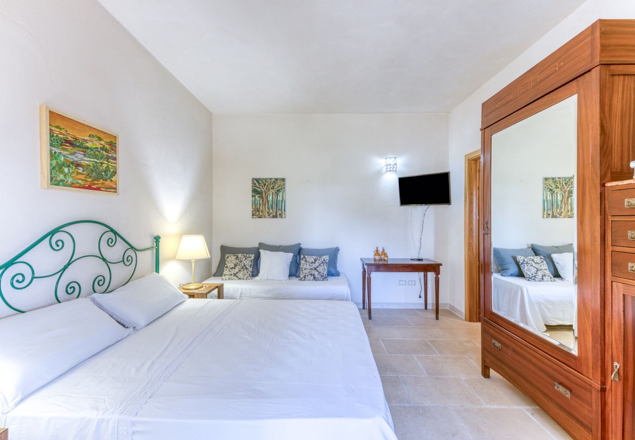 Villa a Casarano - Intero agriturismo con piscina a uso esclusivo