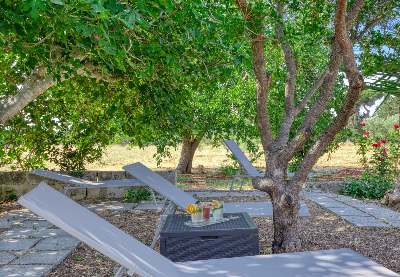 Villa a Casarano - Intero agriturismo con piscina a uso esclusivo