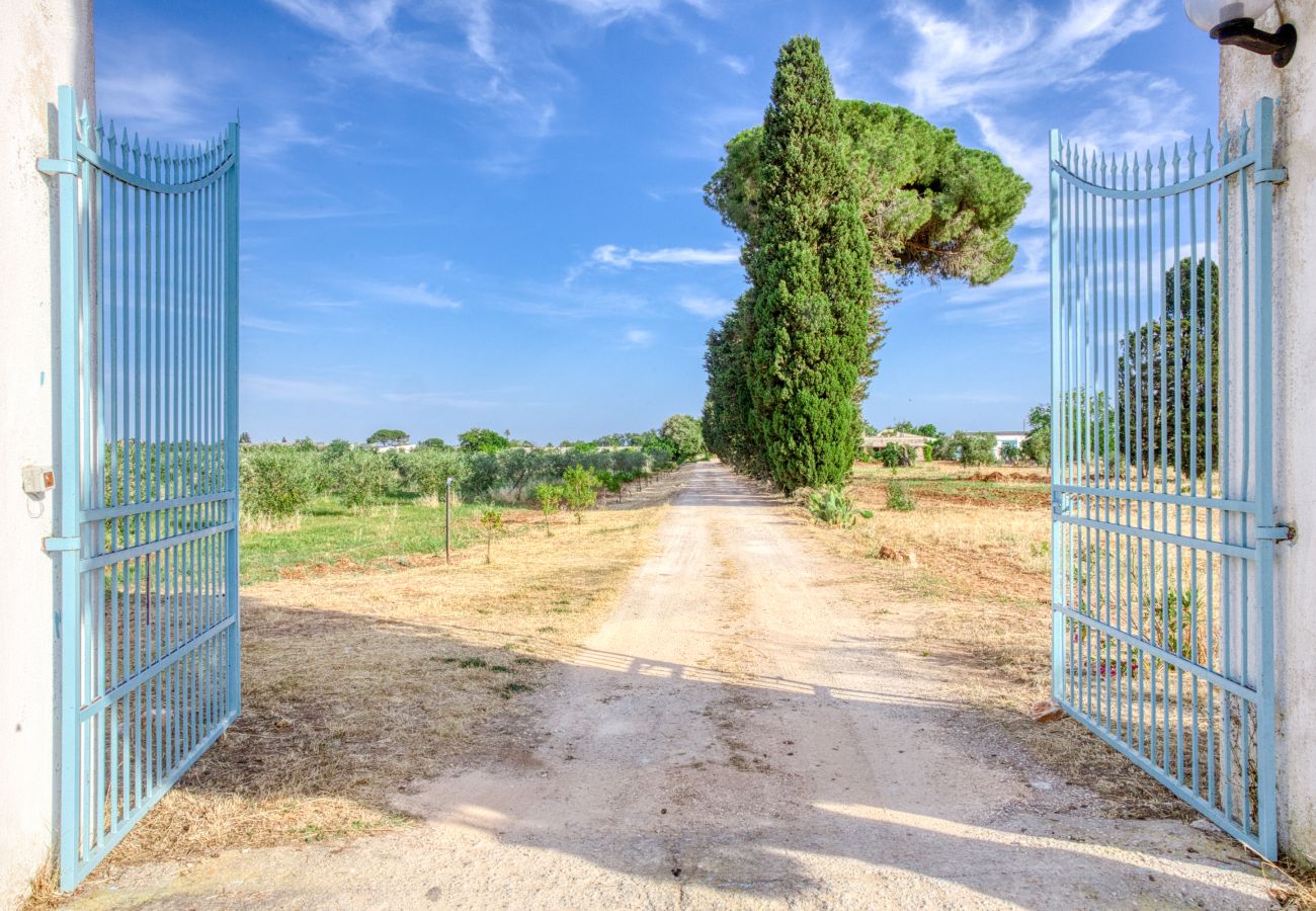 Villa a Casarano - Intero agriturismo con piscina a uso esclusivo