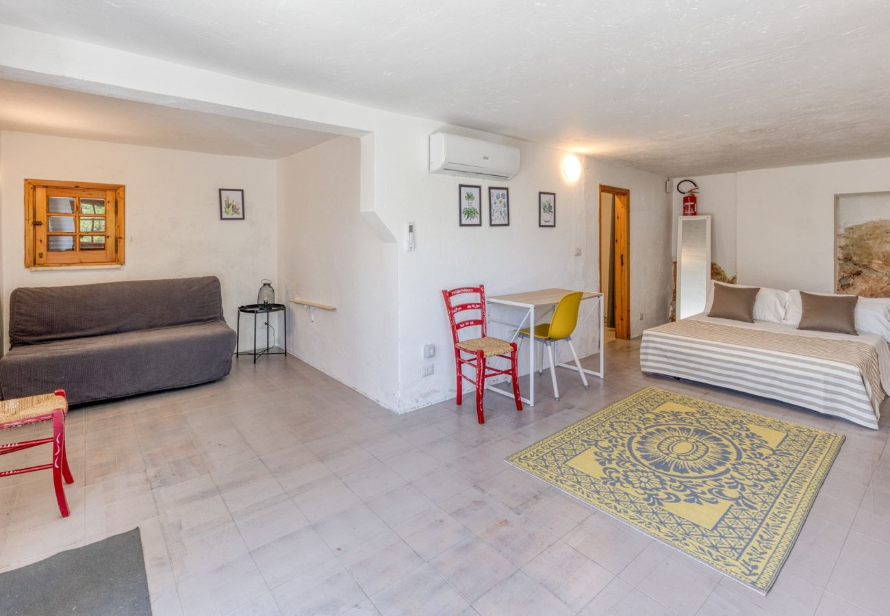 Villa a Castro - Villa mozzafiato con jacuzzi, accesso mare privato (casa B)