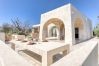 Villa a Pescoluse - Graziosa villa con piscina a 2 km dal mare
